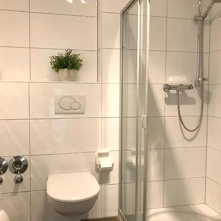 Seetraum - Hoch über Dem See, Großzügig Mit Großem Balkon *