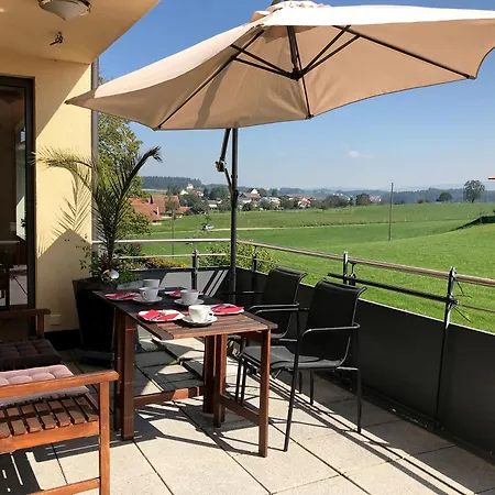 Apartment Seetraum - Hoch über Dem See, Großzügig Mit Großem Balkon Kressbronn am Bodensee