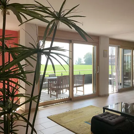 Seetraum - Hoch über Dem See, Großzügig Mit Großem Balkon Apartment Kressbronn am Bodensee